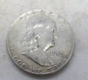 lot 177 image: 1952 BENJAMIN HALF DOLLAR 90% SILVER