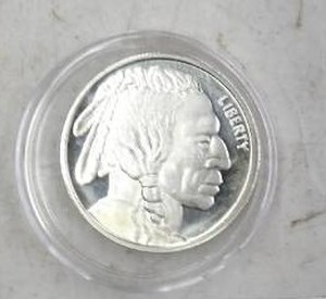 lot 204 image: INDIAN HEAD 1OZ .999 FINE SILVER