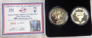 lot 217 image: LIMITED EDITION SIGNATURE SET MINT COINS 1996 CHICAGO BULLS 1 TROY OZ .999 SILVER W 24 KARAT GOLD OVERLAY EACH 888 OF 1500