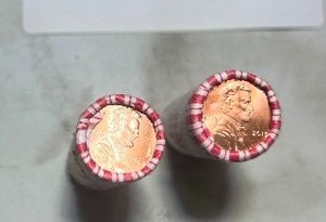 lot 7 image: 2 COMPLETE PENNY ROLLS 2019P