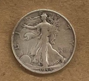 lot 41 image: 1944S WALKING LIBERTY HALF DOLLAR 90%SILVER