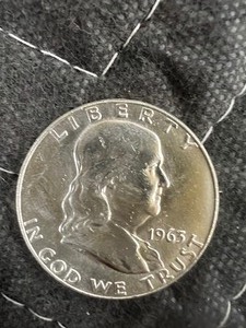 lot 110 image: 1963D BENJAMIN FRANKLIN AUBU 90% SILVER HALF DOLLAR  BUY LOT 94-113 TO OWN A COMPLETE ROLL