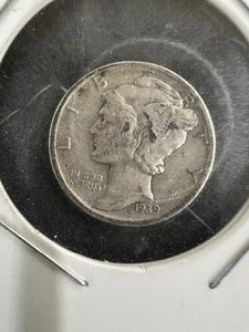 lot 66 image: 1939 MERCURY DIME 90% SILVER