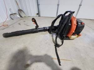 lot 32 image: Echo PB-770T Backpack Leaf Blower