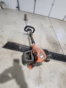 lot 34 image: Echo SRM-2620 String Trimmer
