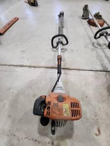 lot 44 image: Stihl HL100 Long Reach Professional Hedge Trimmer