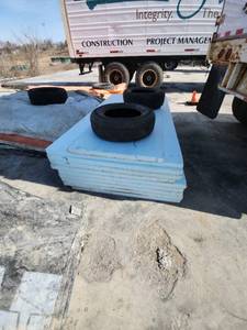 lot 52 image: Styrofoam Insulation Sheets