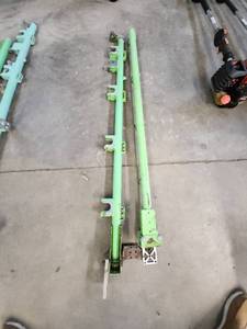 lot 55 image: String Trimmer Holder