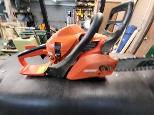 lot 63 image: Echo CS-352 16-Inch Gas Chainsaw with Case