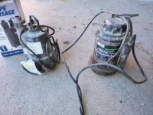 lot 65 image: Set of 3 Submersible Utility and Sump Pumps
