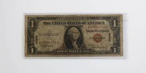 lot 76 image: 1935 US $1 Dollar Silver Certificate