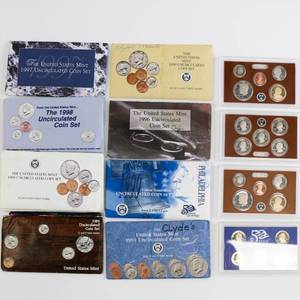 lot 32 image: United States Mint & Proof Uncirculated Coin Lot