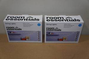 lot 39A image: 2 100-Light String Light Sets