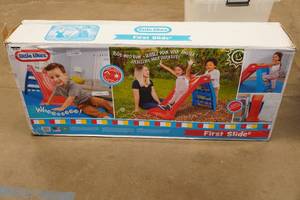 lot 9 image: Little Tikes First Slide
