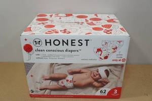 lot 32 image: Honest Size 3 Diapers - 62 Count