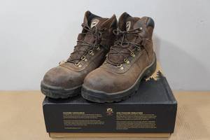 lot 116 image: Irish Setter Ely Mens 6 Work Boots -Size 11.5