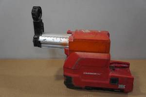 lot 123 image: Milwaukee Hammer Vac