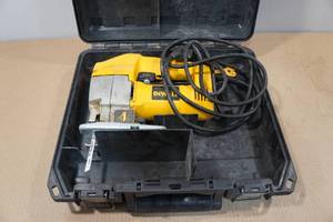lot 127 image: DeWalt Orbital Jig Saw