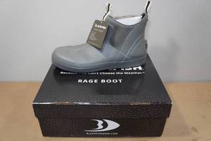 lot 172 image: Blackfish Gray Rage Boots -Size 12