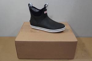 lot 177 image: Xtratuf Womens Ankle Deck Boots -Size 11