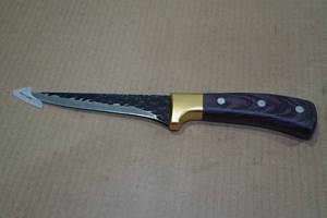 lot 193 image: Carbon Steel Viking Co Hammered 11 Knife