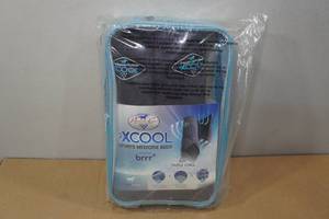 lot 200 image: Professionals Choice 2xCool Sports Medicine Boots -Large, Fronts