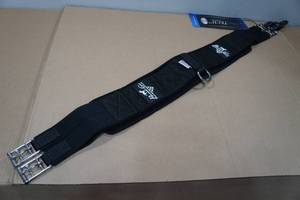 lot 207 image: Professionals Choice VenTech Girth 38