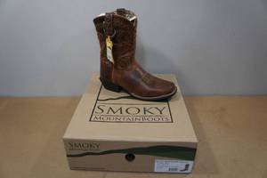 lot 209 image: Smoky Mountain Boots -Ladies 8