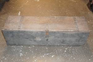 lot 220 image: Large Wooden Box