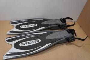 lot 224 image: Cressi Frog Plus Adult Open Heel Scuba Diving Fins -LXL
