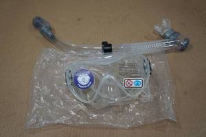 lot 230 image: Cressi F1 Frameless Snorkel Set