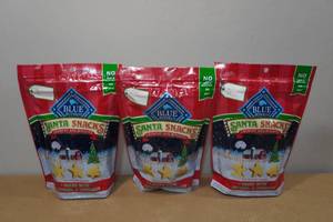 lot 256 image: 3 Blue Buffalo Crunchy Dog Biscuits