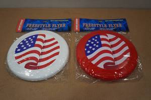 lot 262 image: 2 Freestyle Flyer High Performance Discs
