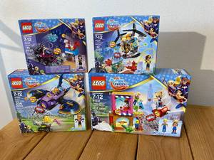 lot 29-A2025 image: (4) New in Box Lego DC Super Hero Girls Sets 41230 Batgirl, 41231 Harley Quinn, 41233 Lashina & 41234 Bumblebee