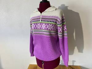 lot 44-A2025 image: Vintage 80s Womans Medium Arcticwear 14 Zip Sweater in Lavender Base, Lime and Black Design with White Snowflakes