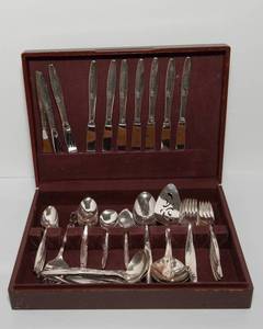 lot 79 image: Enchantment-Gentle Rose Silverplate Flatware Set (1960) by Oneida  Includes Storage Box