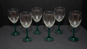 lot 132 image: Set of 6 Green Stemmed Wine Glasses