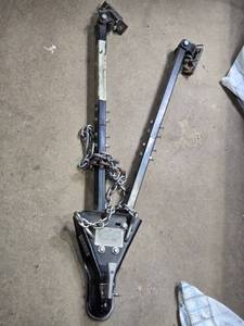 Reese Adjustable Trailer Tow Bar with Chains
