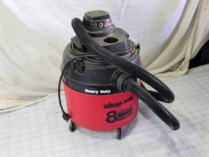 lot 49 image: Shop-Vac 8 Gallon Heavy Duty WetDry Vacuum
