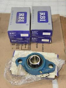 lot 61 image: Lot of 5 RBI Bearing Units UCFL205-16 Specs in Description