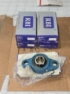 lot 62 image: Lot of 5 RBI Bearing Units UCFL205-16 Specs in Description