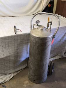 lot 67 image: Industrial Pressure Tank with Gauge and Valves