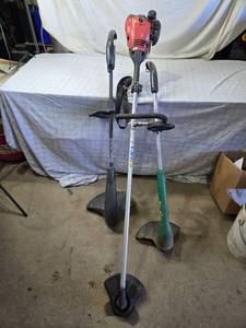 lot 78 image: Set of 3 Used String Trimmers with Mixed Brands - 2 Electric Trimmers worked (one has damage), Gas Trimmer Not used in some time