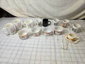 lot 128 image: Assorted Mugs and Soup Bowls