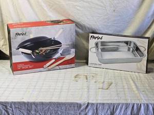 lot 230 image: Parini 14 Wok Set and Stainless Steel Lasagna Pan