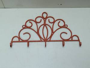 lot 61 image: Heavy Iron 5 Hook Wall Hanger