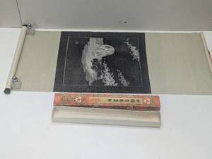 lot 30 image: Old Japanese Rabbit Scroll - with Box