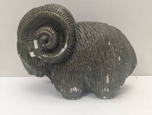 lot 34 image: Heavy Plaster Ram