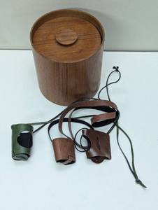 lot 21 image: 4 Piece Bar Set - 1 Wooden Ice Bin with 3 Leather Shot Glass Necklaces