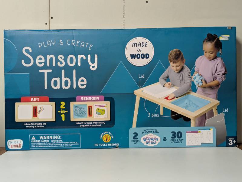 lot 73 image: Chuckle & Roar Play and Create Sensory Table Art Desks